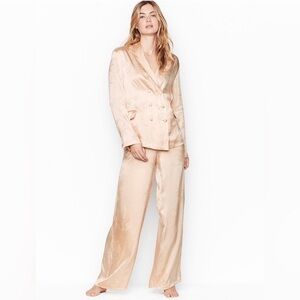 Like-New Victoria’s Secret Double Breasted Peach/Ivory Jacquard Blazer Jacket-Sm